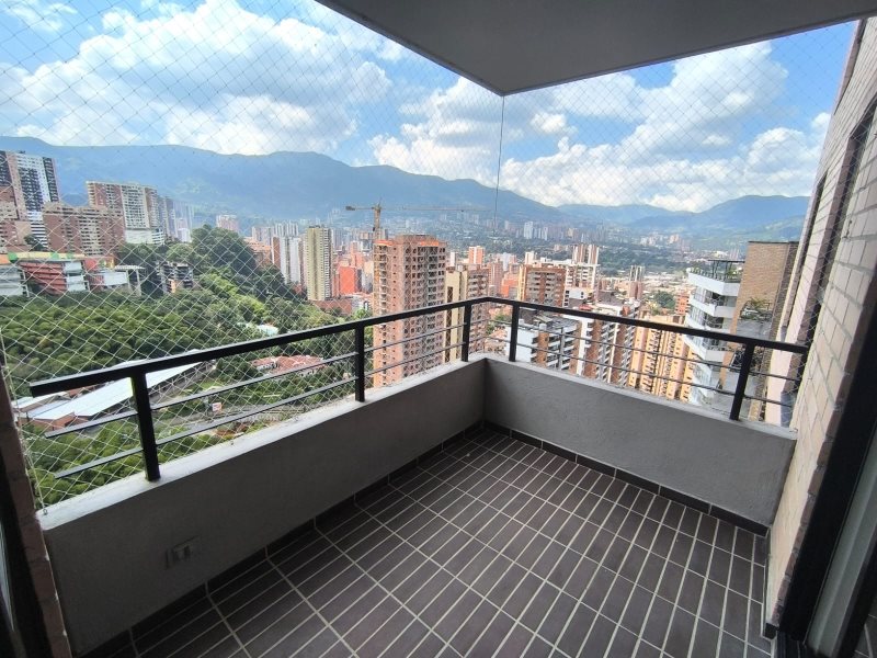 Apartamento para el arriendo en Sabaneta el codigo es 12444 Foto 4