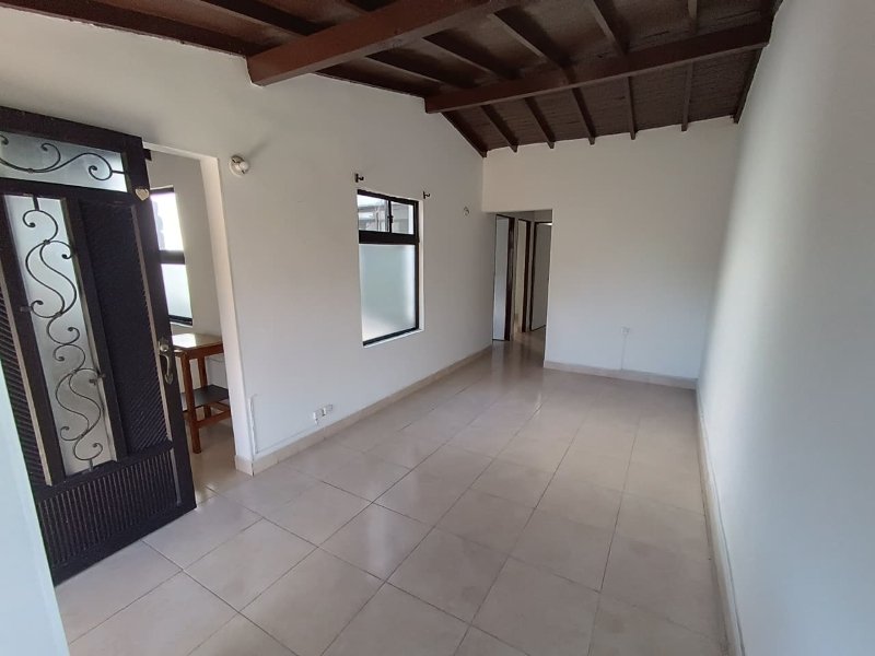 Apartamento para el arriendo en Itagüí el codigo es 17675 Foto 4