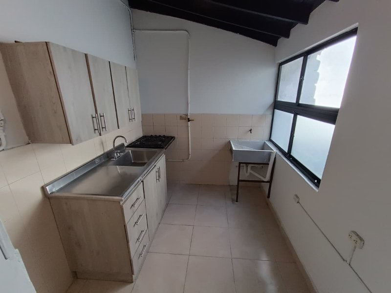 Apartamento para el arriendo en Itagüí el codigo es 17675 Foto 2