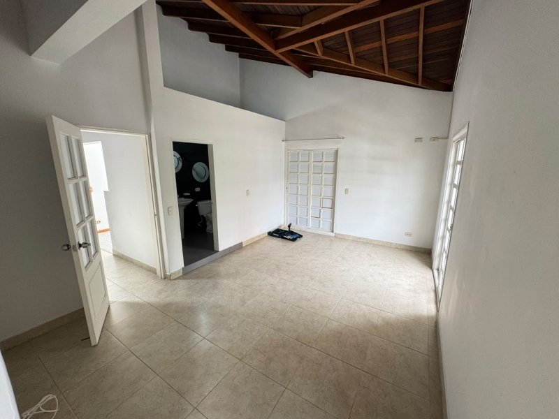 Casa para el arriendo en Sabaneta - San Jose el codigo es 17722 Foto 14