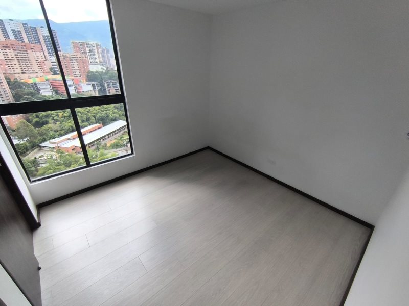 Apartamento para el arriendo en Sabaneta el codigo es 12444 Foto 9