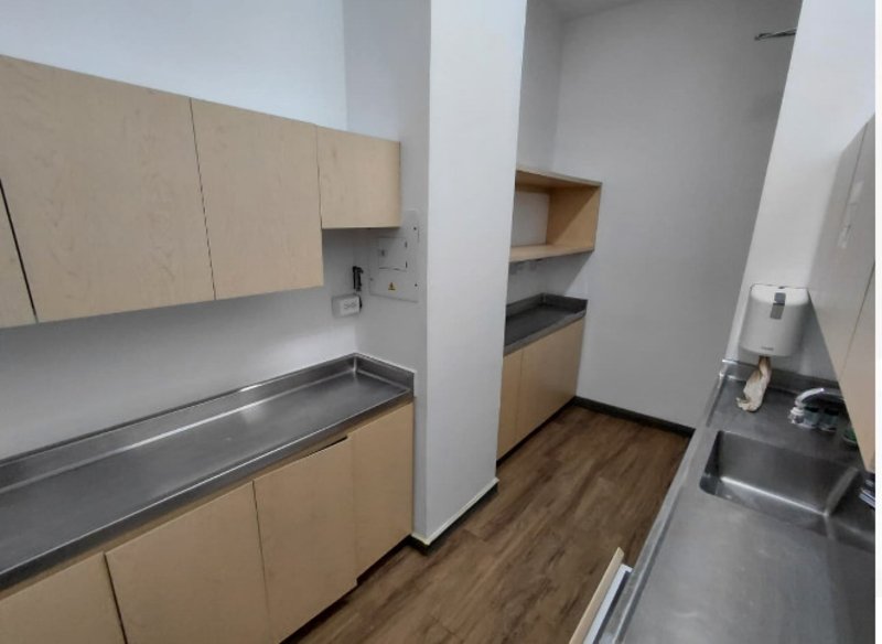 Oficina para el arriendo en Itagüí el codigo es 17126 Foto 6