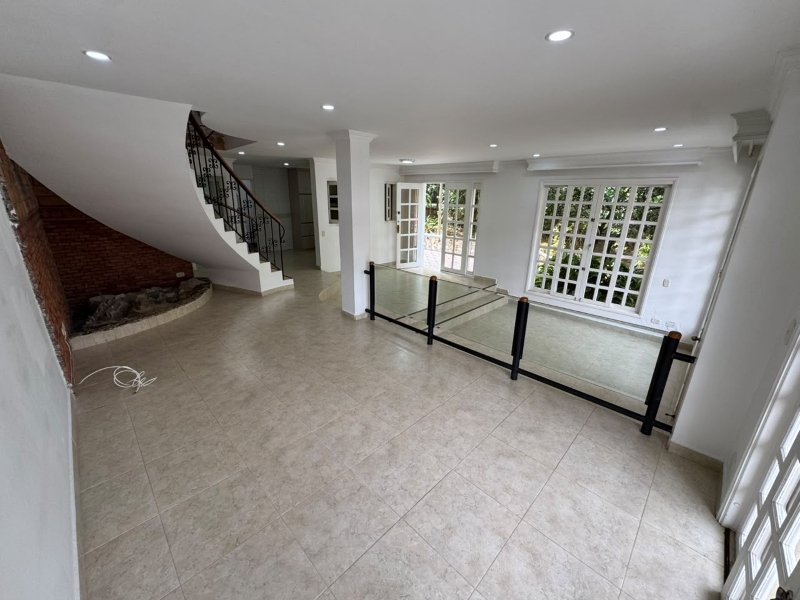 Casa para el arriendo en Sabaneta - San Jose el codigo es 17722 Foto 5