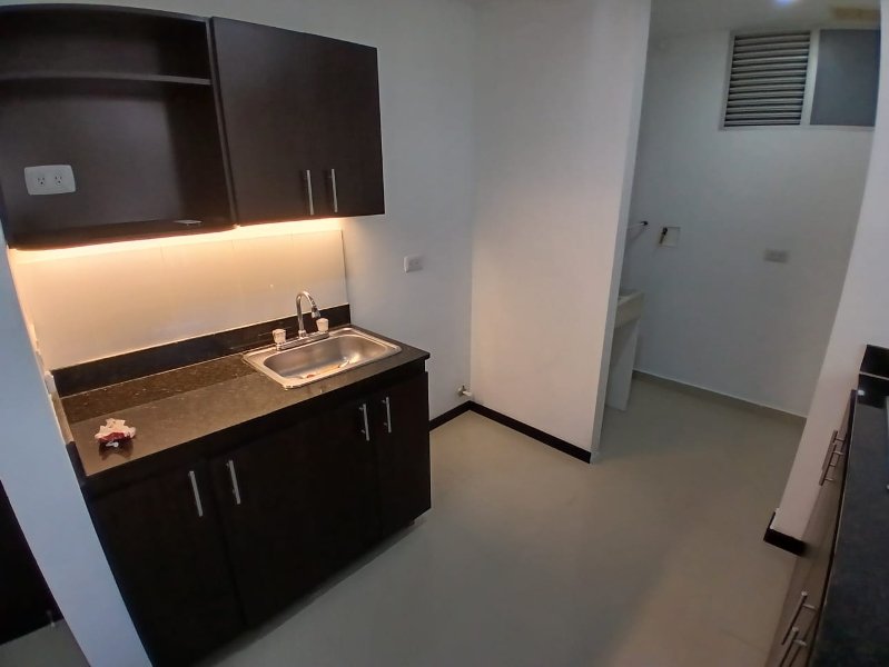 Apartamento para el arriendo en Envigado el codigo es 17678 Foto 2
