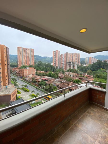 Apartaestudio para el arriendo en Sabaneta el codigo es 16957 Foto 6