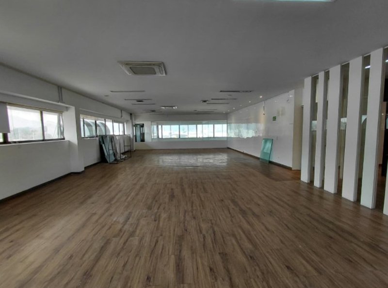 Oficina para el arriendo en Itagüí el codigo es 17126 Foto 2