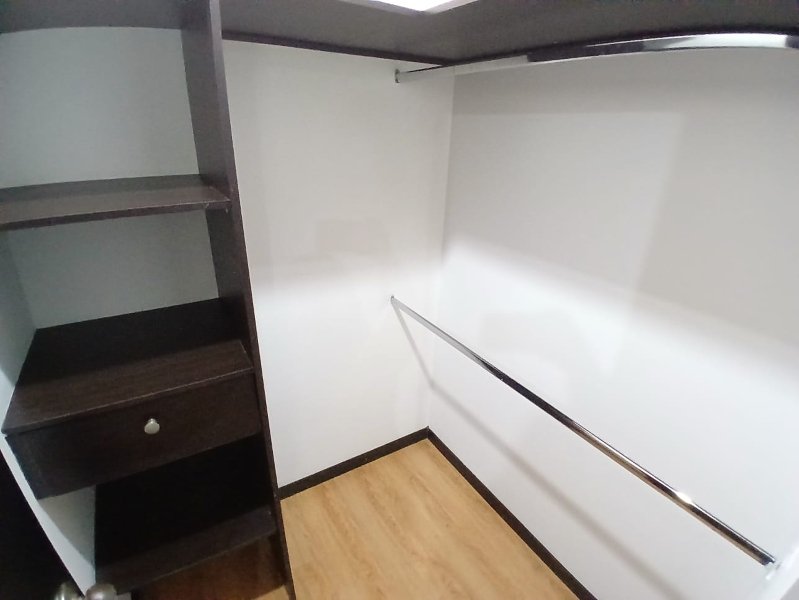 Apartamento para el arriendo en Envigado el codigo es 17678 Foto 11