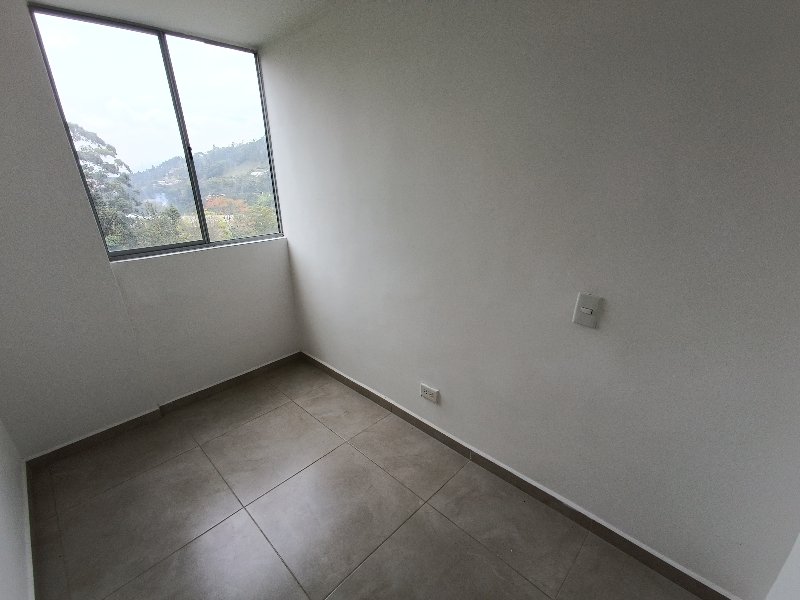 Apartamento para el arriendo en La Estrella el codigo es 17889 Foto 12