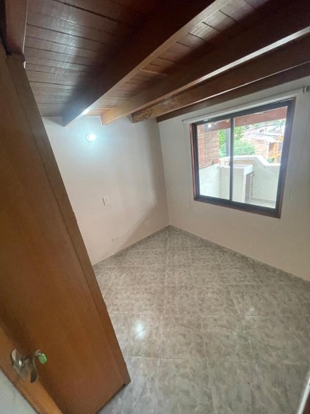 Casa para el arriendo en Sabaneta el codigo es 13581 Foto 6