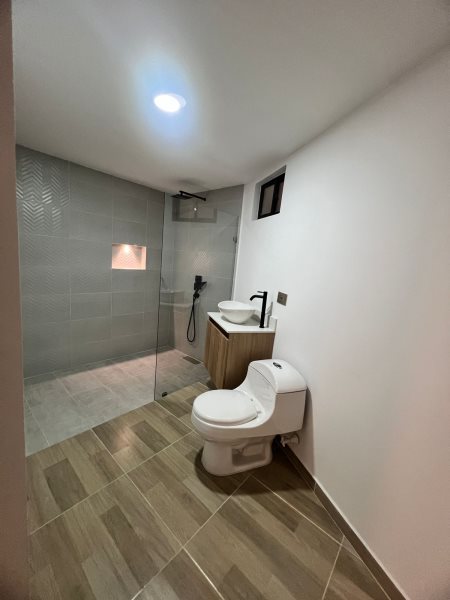 Apartamento para el arriendo en Sabaneta el codigo es 16974 Foto 7