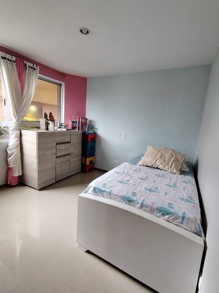 Apartamento para el arriendo en Sabaneta el codigo es 17241 Foto 12