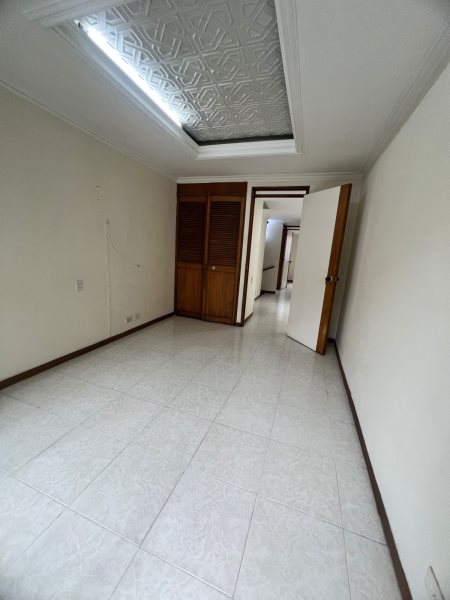 Casa para el arriendo en Envigado el codigo es 16785 Foto 10