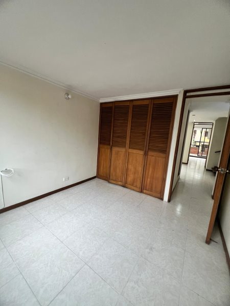 Casa para el arriendo en Envigado el codigo es 16785 Foto 13