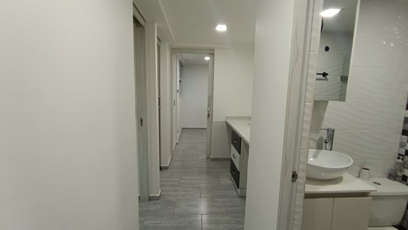 Apartamento para el arriendo en Sabaneta el codigo es 16999 Foto 6