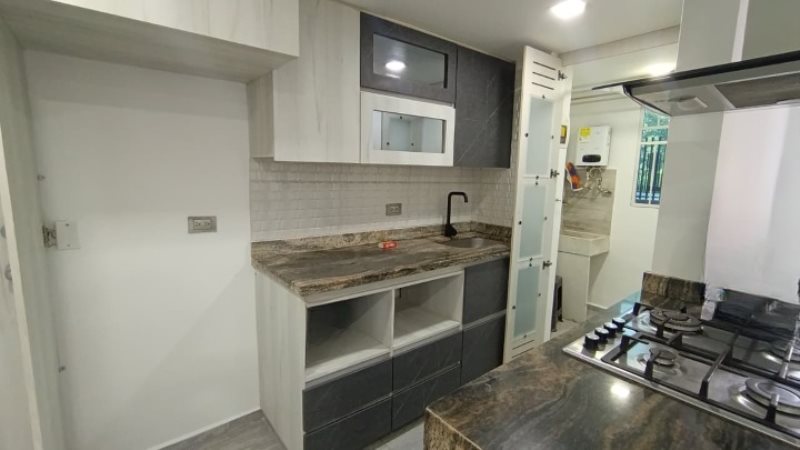Apartamento para el arriendo en Sabaneta el codigo es 16999 Foto 2