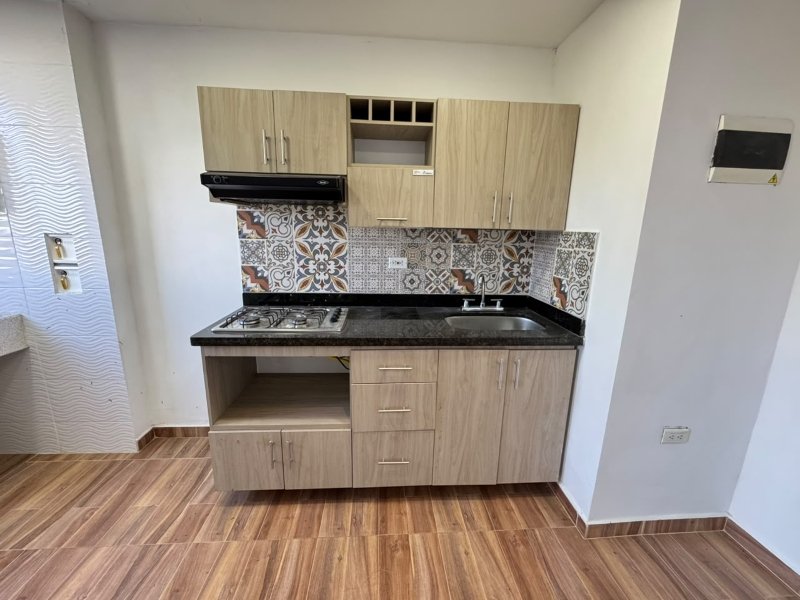 Apartamento para el arriendo en Sabaneta el codigo es 17673 Foto 2