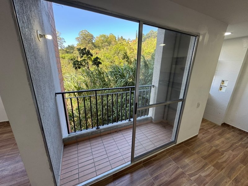 Apartamento para el arriendo en Sabaneta el codigo es 17673 Foto 5