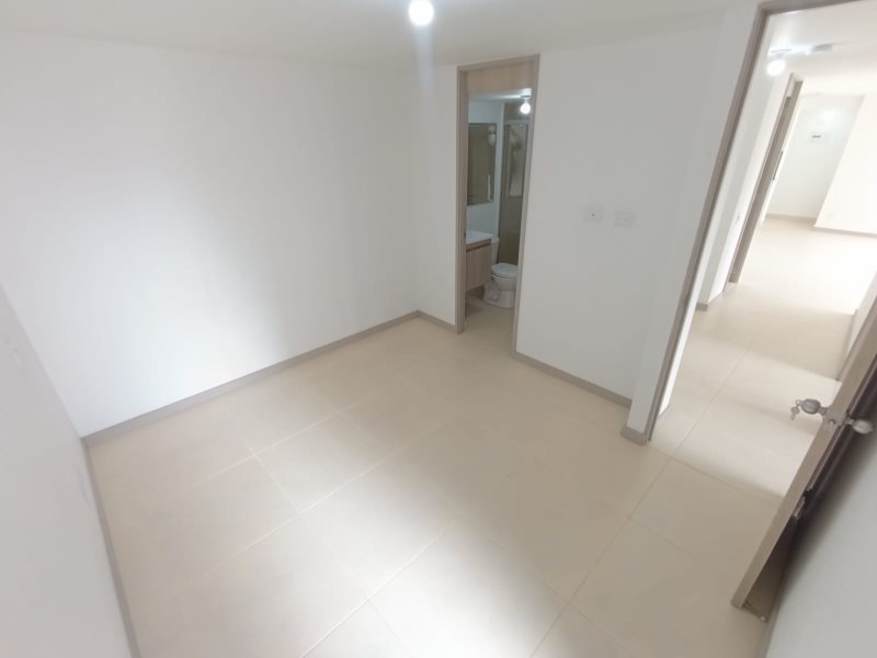 Apartamento para el arriendo en Envigado el codigo es 16994 Foto 10