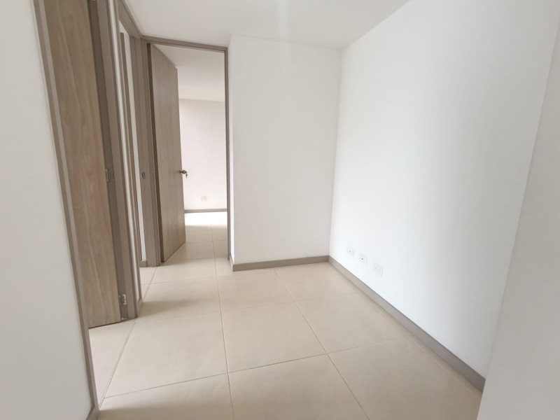 Apartamento para el arriendo en Envigado el codigo es 16994 Foto 6