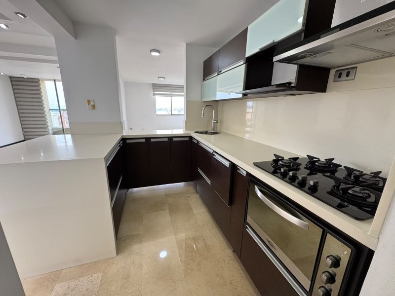 Apartamento para el arriendo en Medellín el codigo es 17689 Foto 2