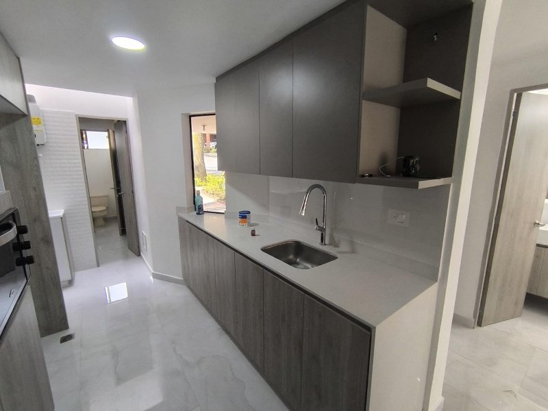 Casa para el arriendo en Envigado el codigo es 16110 Foto 2