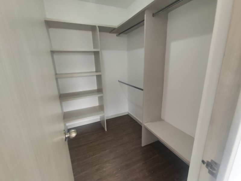 Apartamento para el arriendo en Itagüí el codigo es 17232 Foto 13
