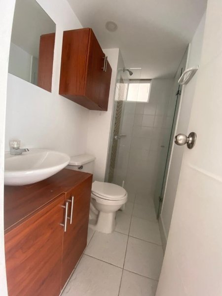 Apartamento para el arriendo en Sabaneta el codigo es 11386 Foto 14