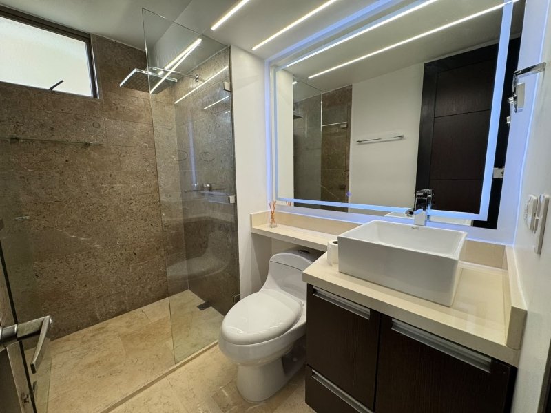 Apartamento para el arriendo en Medellín el codigo es 17689 Foto 16