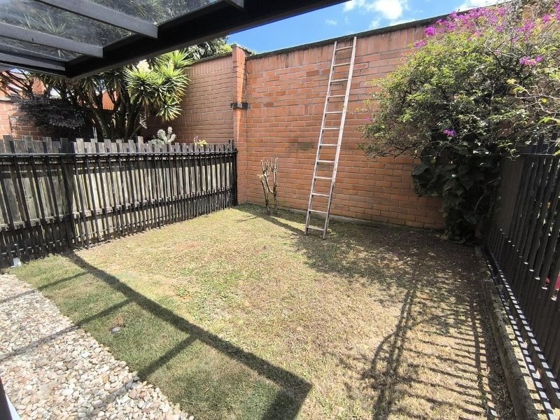 Casa para el arriendo en Envigado el codigo es 16110 Foto 21