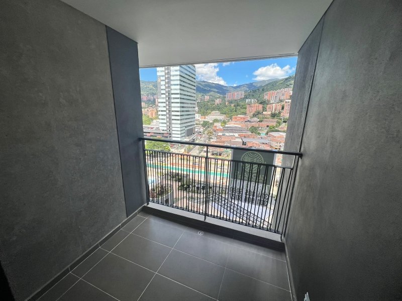 Apartamento para el arriendo en Envigado el codigo es 17550 Foto 4