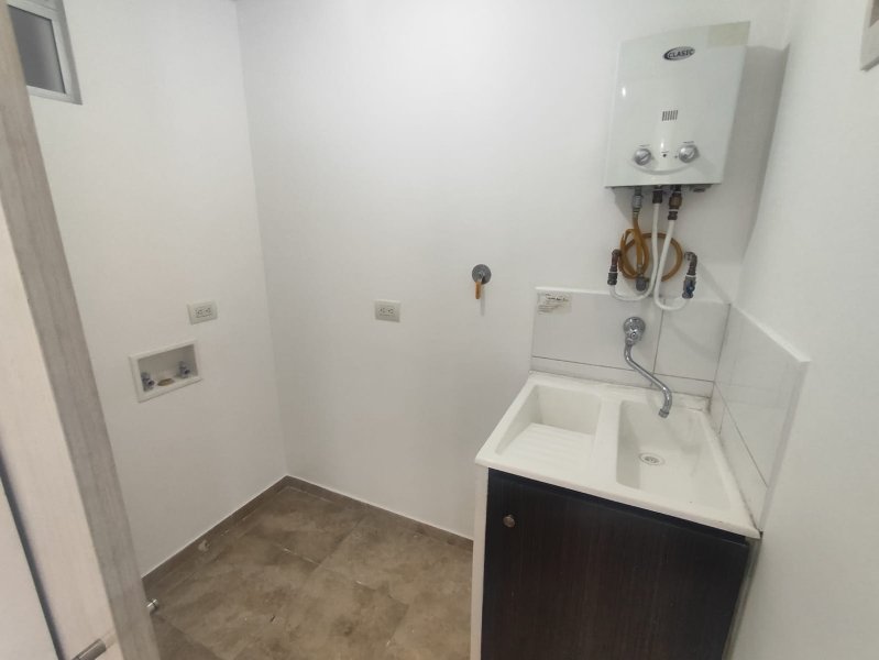 Apartamento para el arriendo en Itagüí el codigo es 17232 Foto 16