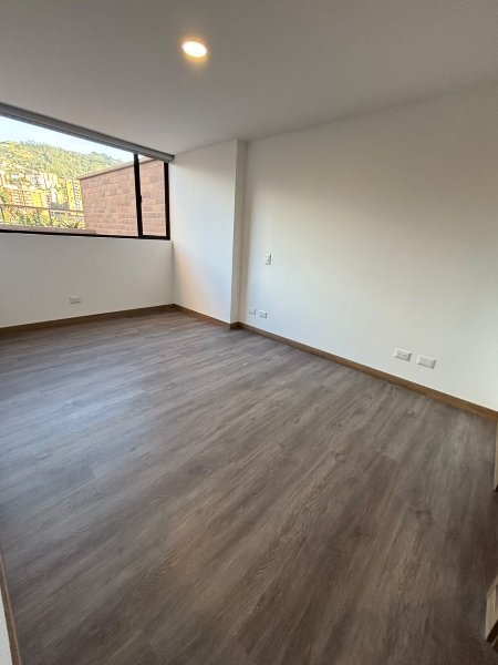 Apartamento para el arriendo en Envigado el codigo es 17790 Foto 13