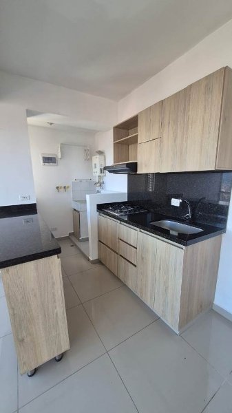 Apartamento para el arriendo en Sabaneta el codigo es 9087 Foto 3