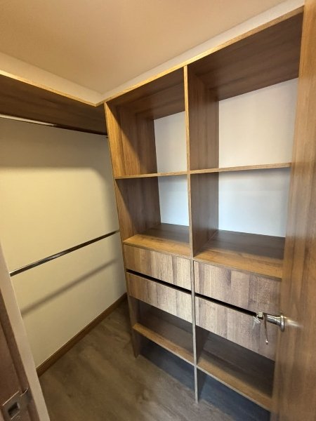 Apartamento para el arriendo en Envigado el codigo es 17790 Foto 16
