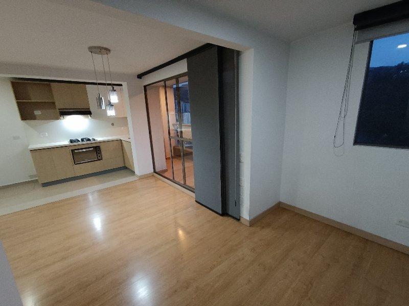 Apartamento para el arriendo en Sabaneta el codigo es 17804 Foto 4