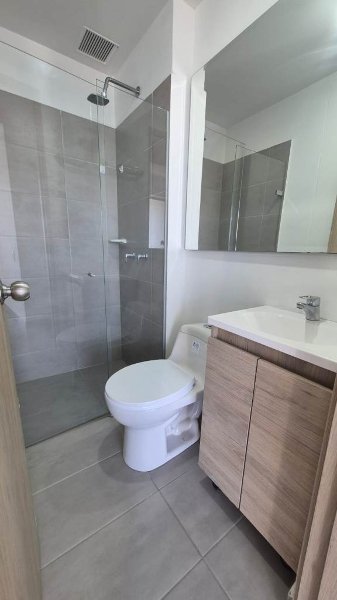 Apartamento para el arriendo en Sabaneta el codigo es 9087 Foto 23