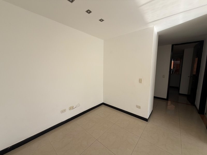 Casa para el arriendo en Medellín el codigo es 17788 Foto 9
