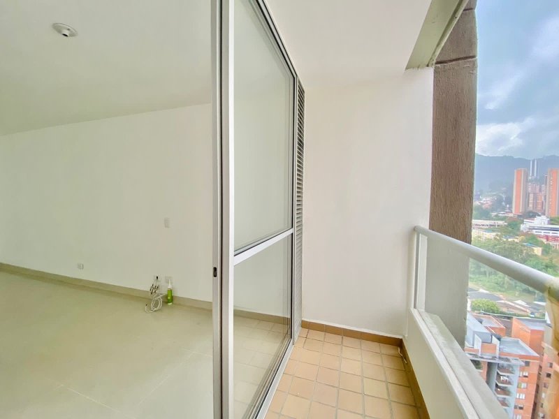 Apartamento para el arriendo en Sabaneta el codigo es 17692 Foto 6