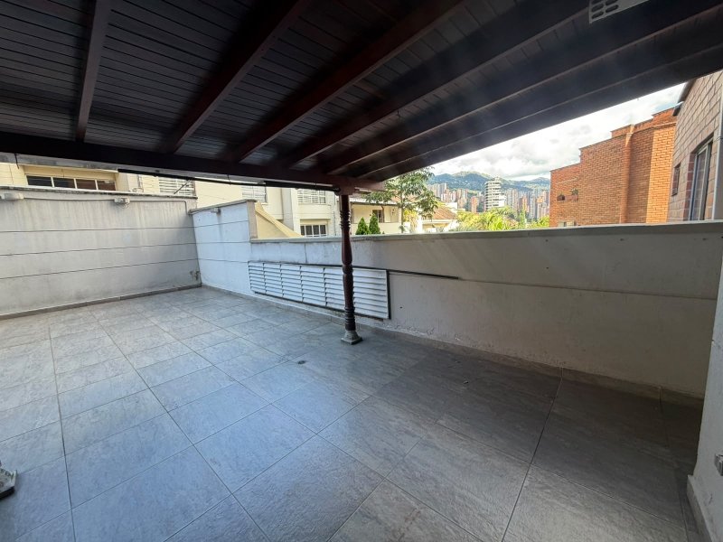 Casa para el arriendo en Medellín el codigo es 17788 Foto 18