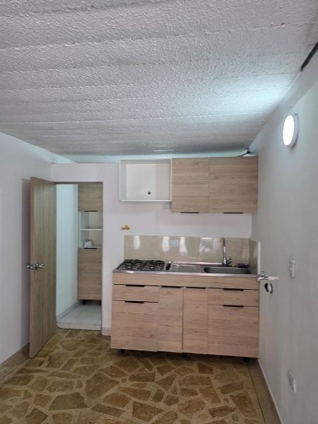 Apartaestudio para el arriendo en Sabaneta el codigo es 10316 Foto 2