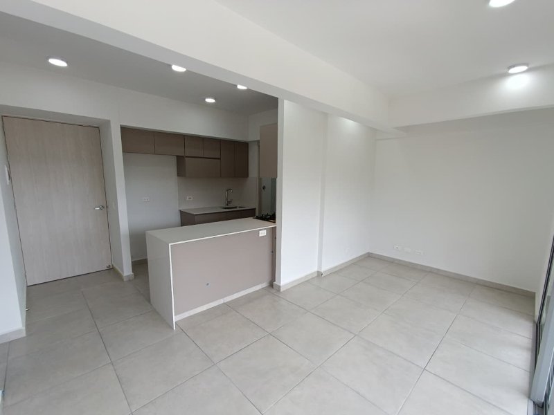 Apartamento para el arriendo en Sabaneta el codigo es 17719 Foto 4