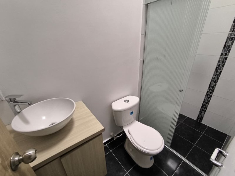 Apartaestudio para el arriendo en Sabaneta el codigo es 7335 Foto 9