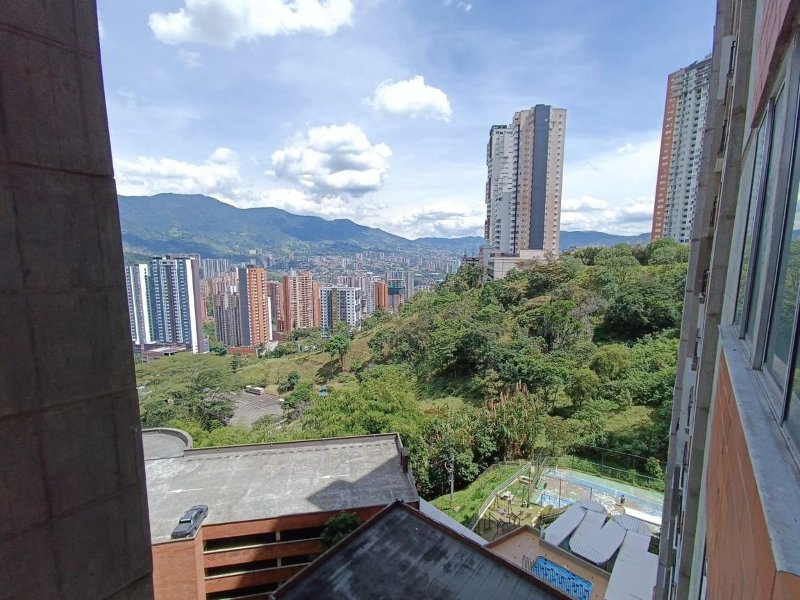 Apartamento para el arriendo en Sabaneta el codigo es 17539 Foto 6