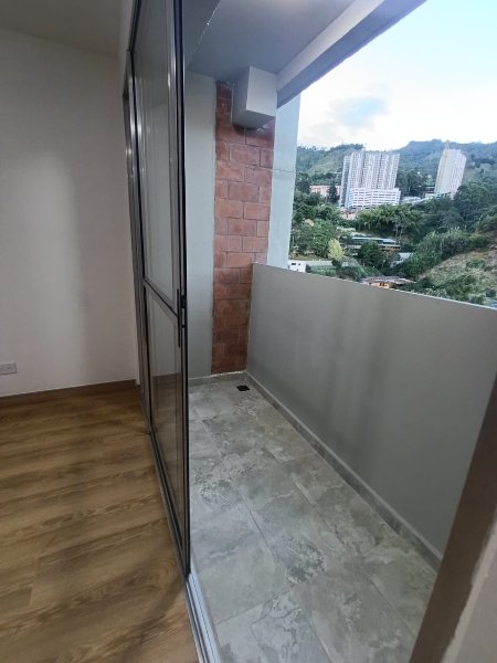 Apartamento para el arriendo en Sabaneta el codigo es 17279 Foto 3