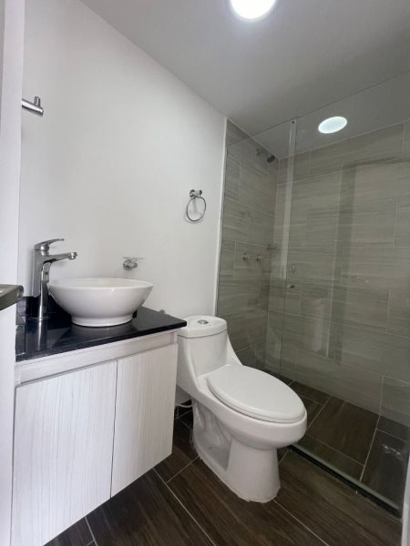 Apartamento para el arriendo en Sabaneta el codigo es 13808 Foto 10