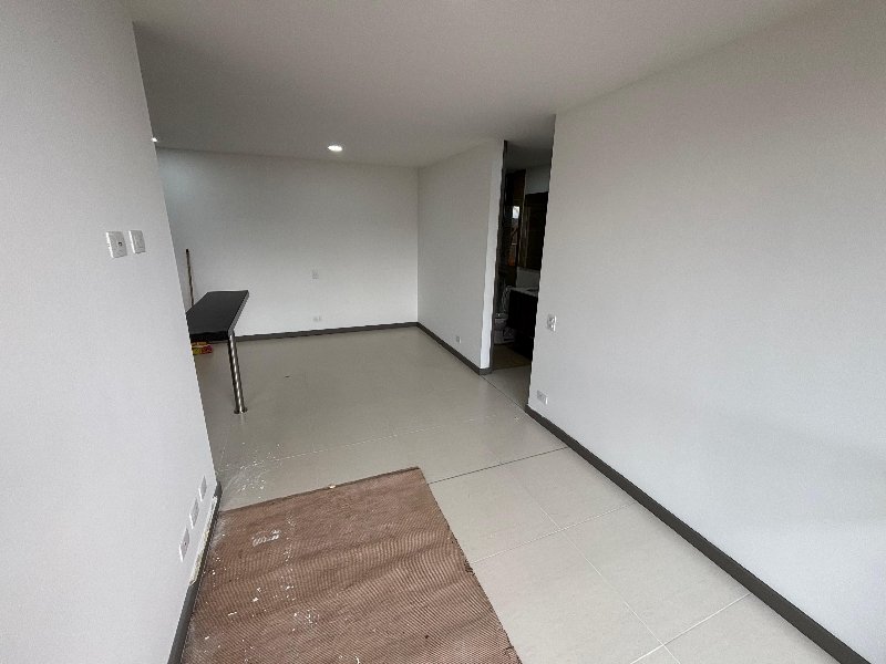 Apartamento para el arriendo en Sabaneta el codigo es 15756 Foto 3