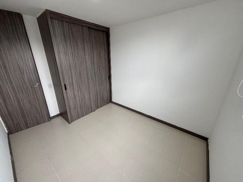 Apartamento para el arriendo en Sabaneta el codigo es 15756 Foto 9
