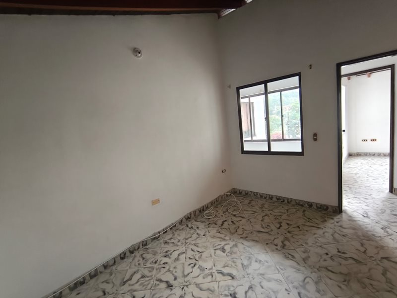 Casa para el arriendo en Sabaneta el codigo es 11861 Foto 8