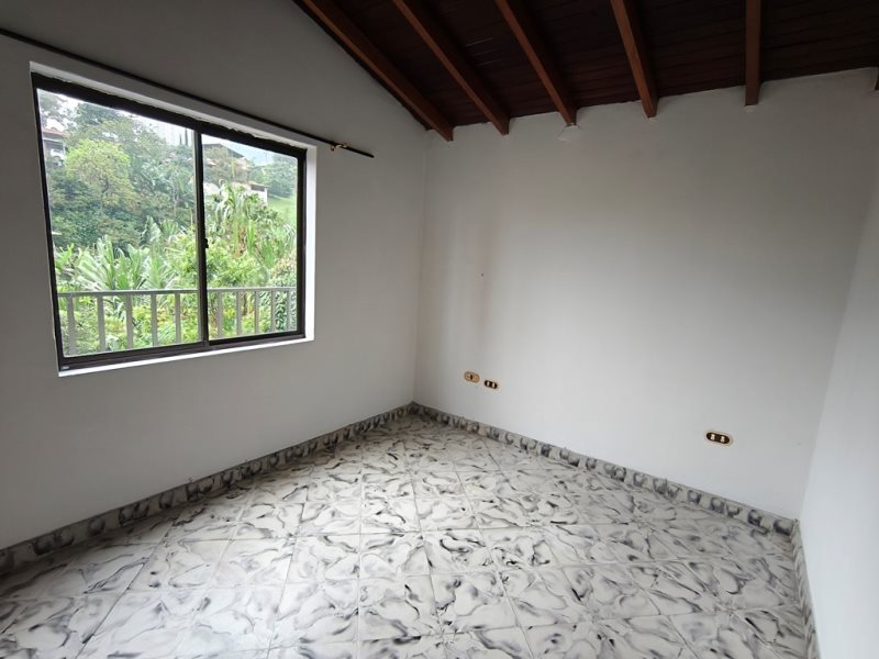 Casa para el arriendo en Sabaneta el codigo es 11861 Foto 11