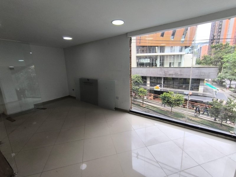 Local para el arriendo en Sabaneta el codigo es 17582 Foto 4